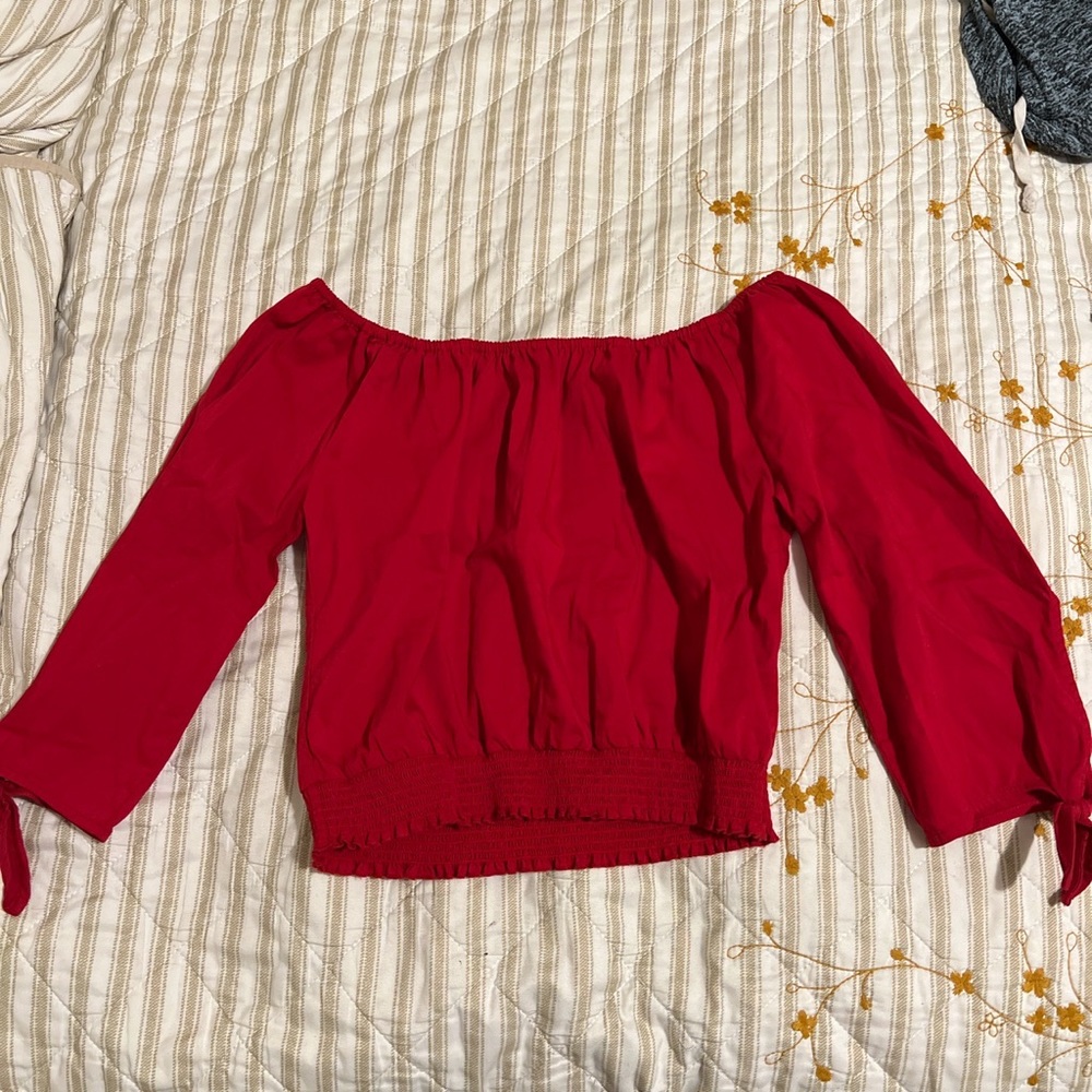 Hollister off the shoulder top!
